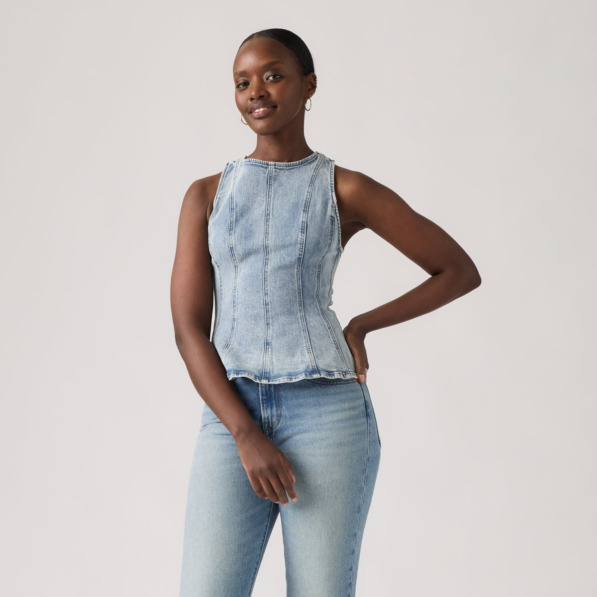 sf-media-0dfb883885397f69ea956c759a3cc8e26ac7b430ea80079565e41692d12a2eb1